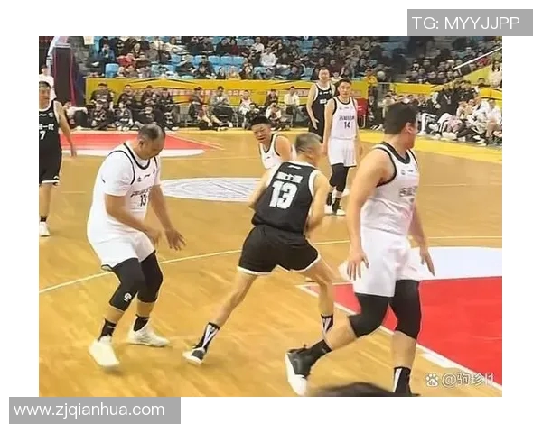 武汉篮球队的包夹战术解析与战绩影响探讨 武汉篮球队的包夹战术解析与战绩影响探讨